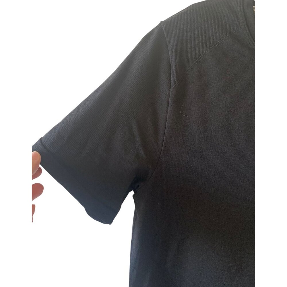 Fabletics Solid Black Short Sleeve Seamless Crewn… - image 3